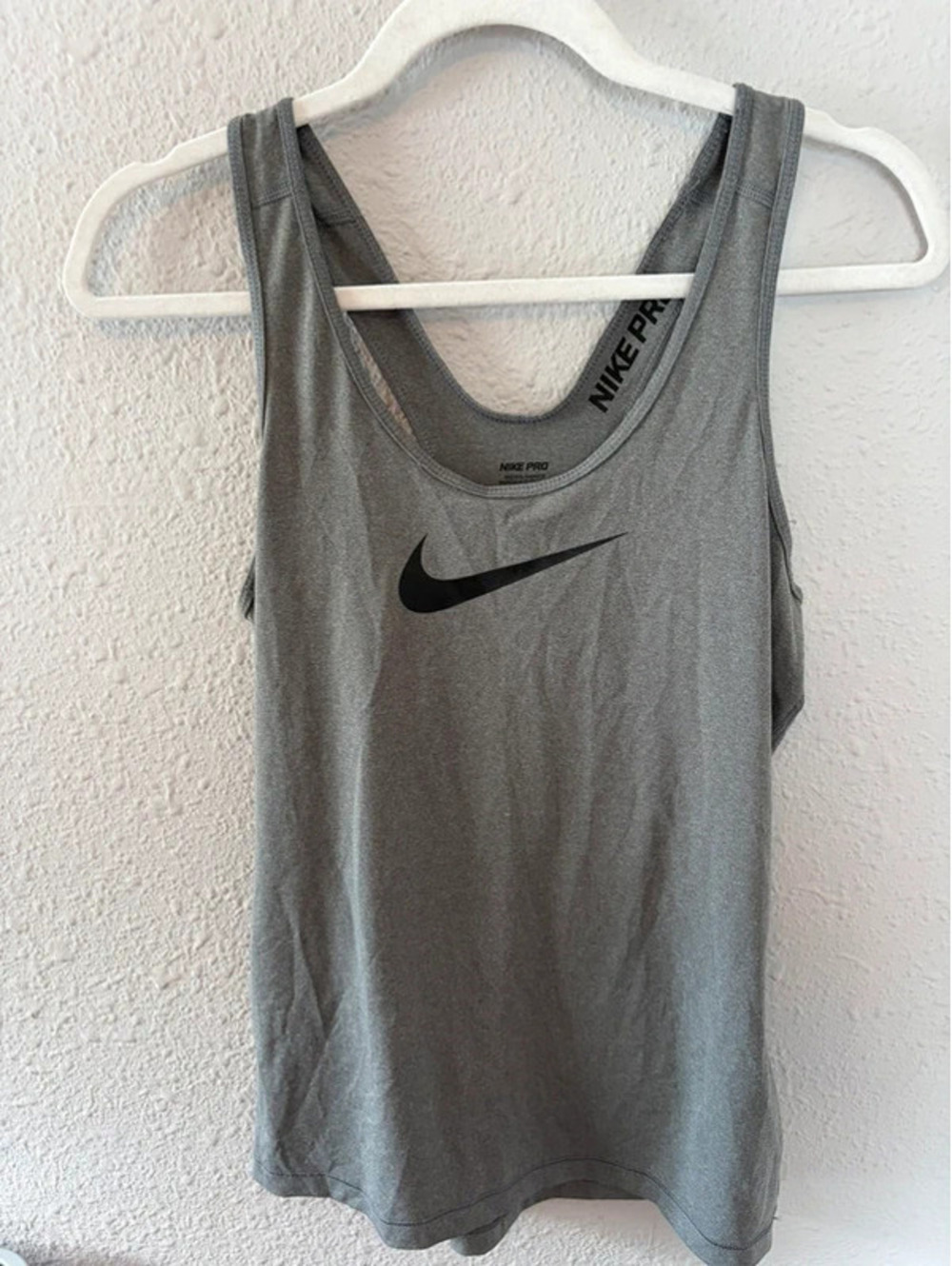 Nike Pro grey tank M